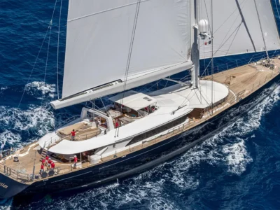 bayesian yacht Sinks Latest News