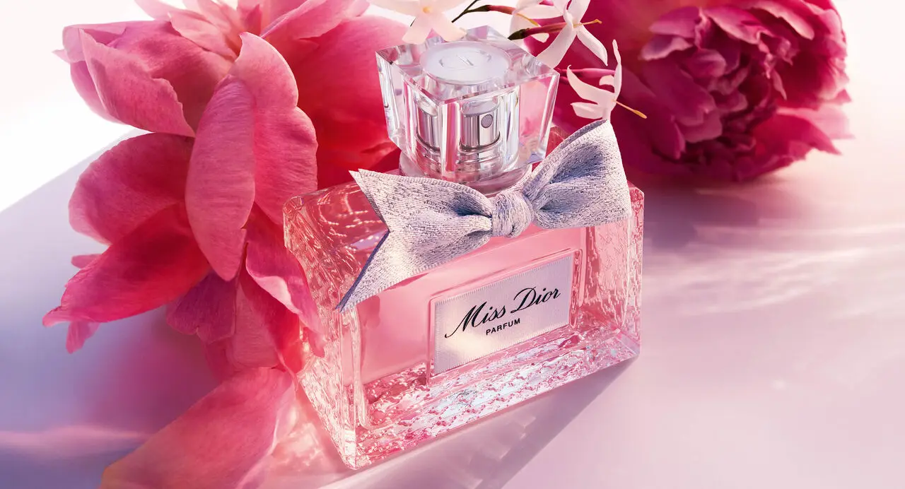 We Experienced Miss Dior Parfum Inside Out: A Scent-by-Scent Review