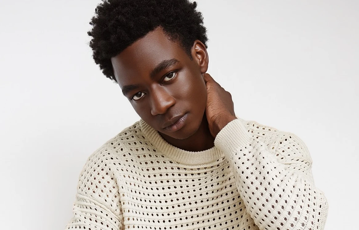 Ayo Solanke: The Teen Drama Disruptor Who Redefined Chaos in Netflix’s ‘Bet’