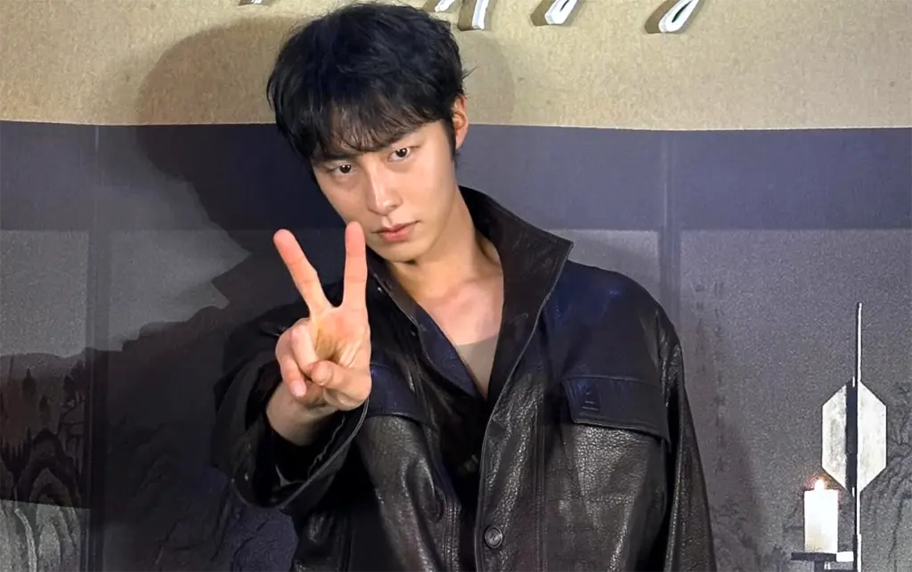 Dear Hongrang: Lee Jae-wook May Disrupt Your Streaming Queue Permanently