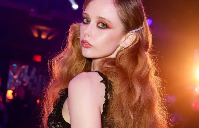 Suzanna Son