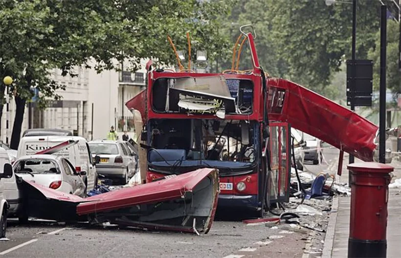 Attack on London Hunting the 7-7 Bombers 