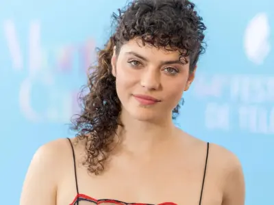 Ava Baya